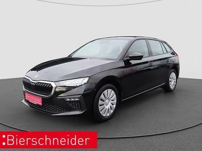 Schwarz Gebraucht 2025 Skoda Scala Essence Kleinwagen | 21.690 € (Superpreis)