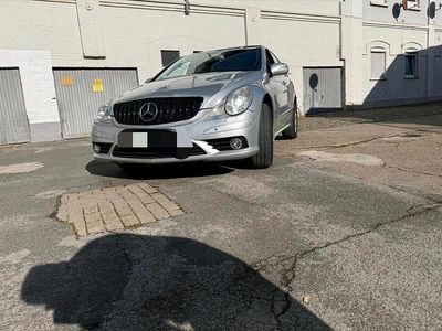 Gebraucht Mercedes R280 190 PS (139 kW) 2009 Silber Van / Kleinbus