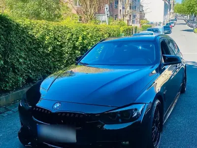 Gebraucht BMW 320 M Performance 184 PS (135 kW) 2013 Schwarz Kombi