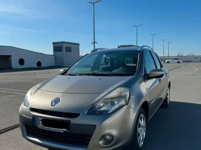 Occasion Renault Clio GrandTour Dynamique 101 ch (74 kW) 2009 Beige Break