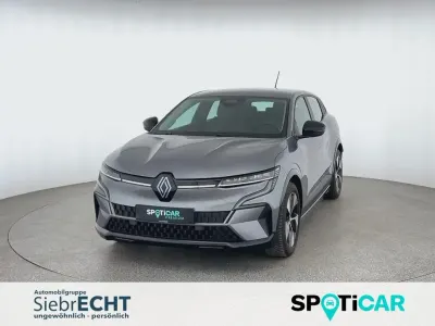 Gebraucht Renault Mégane Equilibre 96 kW (131 PS) 2022 Grau Kleinwagen