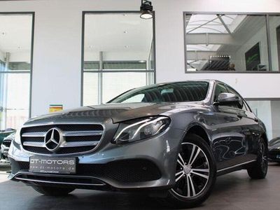 Usata Mercedes E220 Avantgarde 194 CV (142 kW) 2017 Grigio Berlina