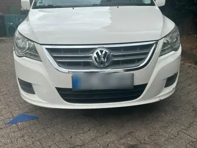 Gebraucht VW Routan 196 PS (144 kW) 2010 Weiß Van / Kleinbus