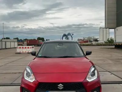 Gebraucht Suzuki Swift Sport 129 PS (94 kW) 2021 Rot Kleinwagen