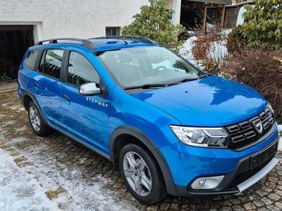 Second-hand Dacia Logan MCV Stepway 90 CP (66 kW) 2018 Albastru Break