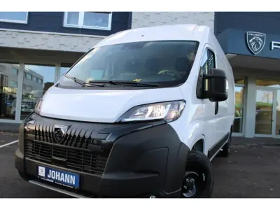 Neu Peugeot Boxer 140 PS (102 kW) 2026 Weiß Van