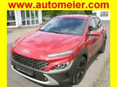 Gebraucht Hyundai Kona Edition 30+ 120 PS (88 kW) 2022 Rot SUV