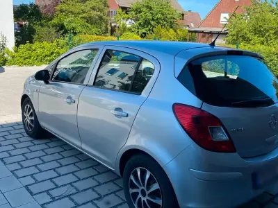 Gebraucht Opel Corsa 80 PS (58 kW) 2009 Grau Kleinwagen