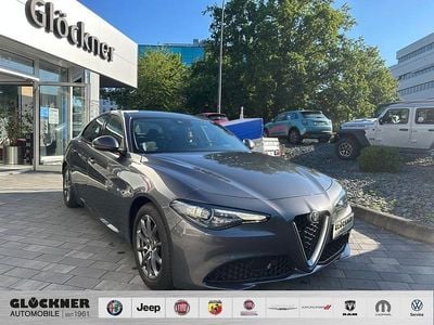 Grau Gebraucht 2017 Alfa Romeo Giulia Super Limousine | 20.790 € (Fairer Preis)