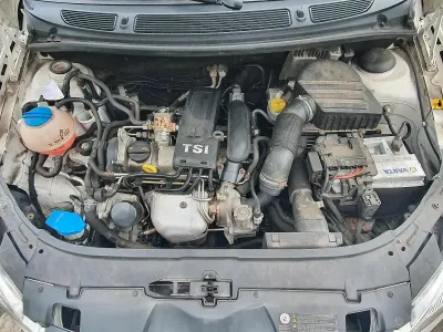 Gebraucht Skoda Roomster 105 PS (77 kW) 2014 Weiß Van / Kleinbus