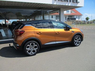 Usata Renault Captur Intens 140 CV (102 kW) 2022 Arancione SUV