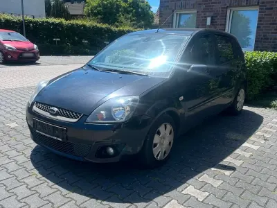 Gebraucht Ford Fiesta 59 PS (43 kW) 2008 Schwarz Kleinwagen
