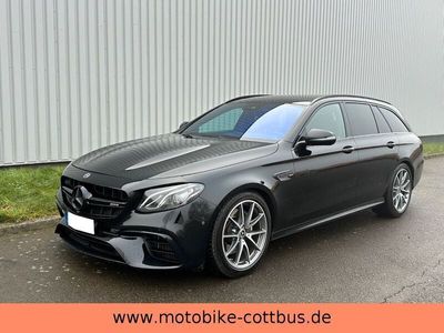 Mercedes E63 AMG