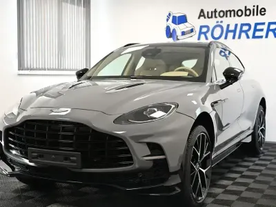 Nouă Aston Martin DBX 707 707 CP (519 kW) 2026 Gri SUV