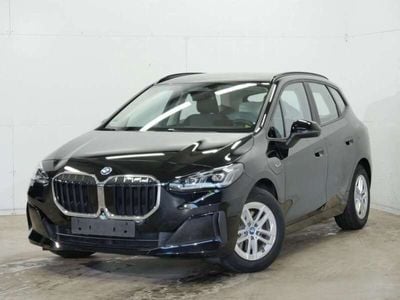 BMW 225