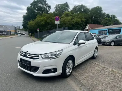 Gebraucht Citroën C4 Business Class 99 PS (72 kW) 2016 Weiß Limousine