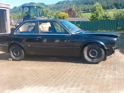 Gebraucht BMW 316 Basis 200 PS (147 kW) 1988 Schwarz Coupé