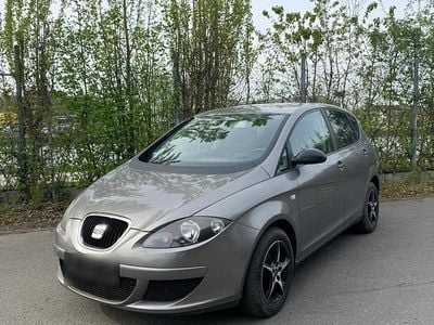 Second-hand Seat Altea 101 CP (74 kW) 2005 Gri Monovolum
