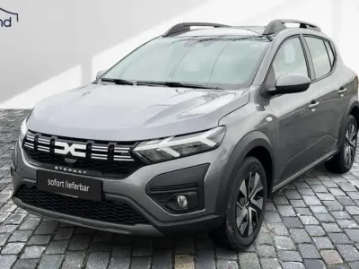 Nouă Dacia Sandero Expression 91 CP (66 kW) 2025 Gri Hatchback
