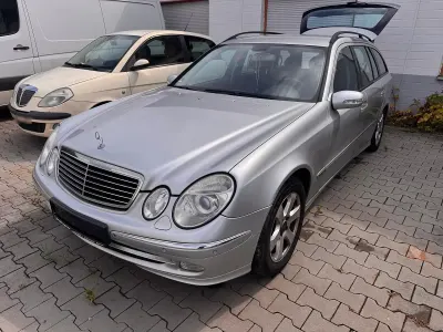 Gebraucht Mercedes E320 150 PS (110 kW) 2004 Silber Kombi