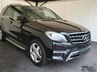 Gebraucht Mercedes ML250 AMG line 204 PS (150 kW) 2013 Schwarz SUV