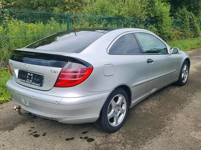 Silber Gebraucht 2003 Mercedes C220 Coupé | 2.500 € (Guter Preis)