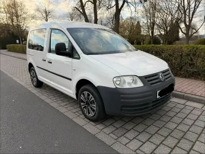 Używany VW Caddy 69 KM (50 kW) 2003 Biały Minivan