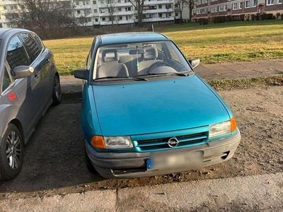Gebraucht Opel Astra 60 PS (44 kW) 1994 Grün Kleinwagen