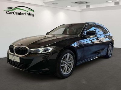 Saphirschwarz Gebraucht 2022 BMW 330 Kombi | 42.990 € (Teuer)