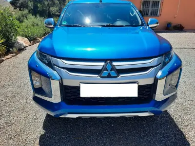 Occasion Mitsubishi L200 Plus 150 PK (110 kW) 2021 Blauw Pickup