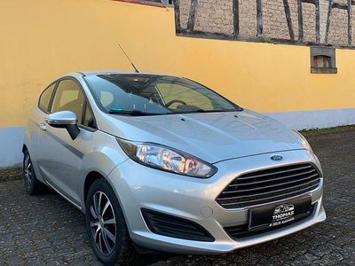 Second-hand Ford Fiesta 101 CP (74 kW) 2014 Argintiu Hatchback