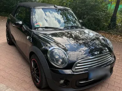 Gebraucht Mini Cooper 122 PS (89 kW) 2015 Schwarz Kleinwagen
