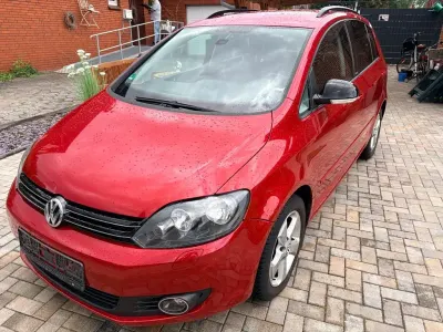 Gebraucht VW Golf VI Style 140 PS (102 kW) 2011 Rot Kleinwagen