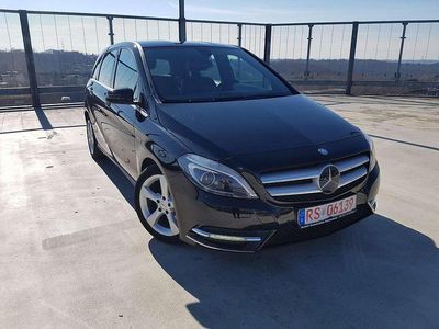 Usata Mercedes B180 Edition 122 CV (89 kW) 2012 Nero Monovolume