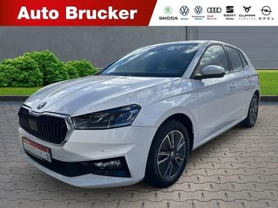 Gebraucht Skoda Fabia Tour 150 PS (110 kW) 2022 Weiss Limousine