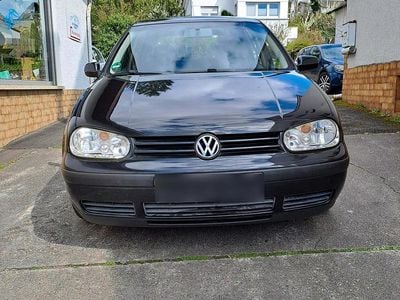 Gebraucht VW Golf IV 75 PS (55 kW) 2003 Schwarz Kleinwagen
