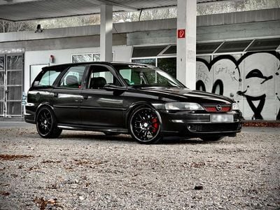 Gebraucht Opel Vectra Sport 170 PS (125 kW) 2001 Schwarz Kombi