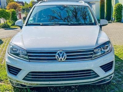 Używany VW Touareg 262 KM (192 kW) 2014 Biały SUV
