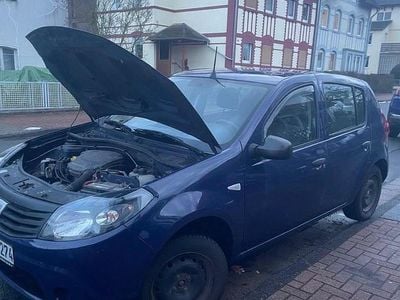 Gebraucht Dacia Sandero 75 PS (55 kW) 2009 Blau Limousine