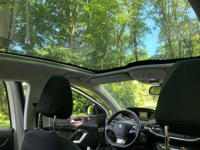 Gebraucht Peugeot 308 SW 131 PS (96 kW) 2014 Weiß Kombi