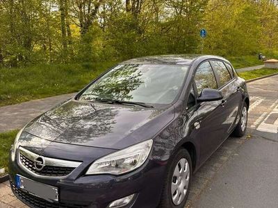 gebraucht Opel Astra Astra1.6 Edition 8 Reifen