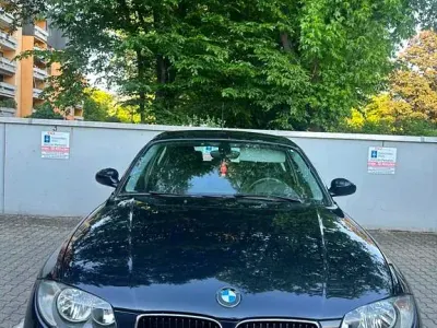 Gebraucht BMW 120 Sport Line 170 PS (125 kW) 2007 Blau Kleinwagen