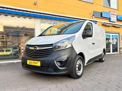 Gebraucht Opel Vivaro 95 PS (69 kW) 2017 Weiß Van / Kleinbus