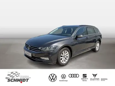 Gebraucht VW Passat Business 150 PS (110 kW) 2023 Grau Kombi