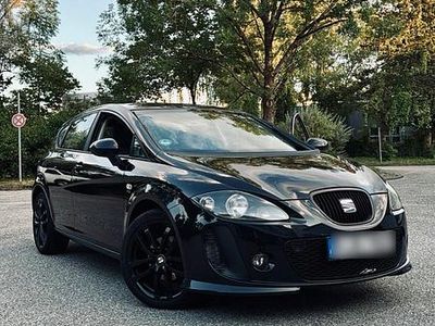 Usata Seat Leon Style 125 CV (91 kW) 2009 Nero Utilitaria