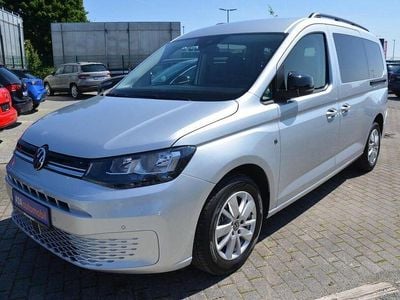 Silber Gebraucht 2024 VW Caddy Maxi Life Van / Kleinbus | 33.890 € (Superpreis)