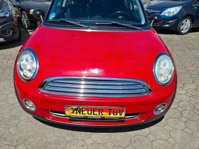 Begagnad Mini ONE 95 HK (69 kW) 2009 Röd Halvkombi