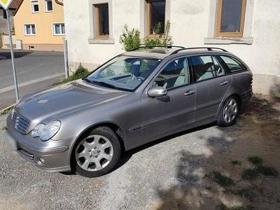 Second-hand Mercedes C200 Elegance 163 CP (119 kW) 2005 Argintiu Break