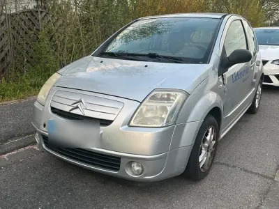 Gebraucht Citroën C2 74 PS (54 kW) 2005 Silber Kleinwagen