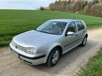 Gebraucht VW Golf IV Edition 116 PS (85 kW) 2001 Silber Limousine